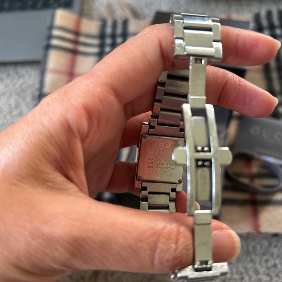 Gucci Watch - Picture 2 of 5